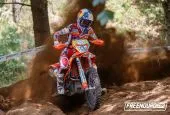 Que signifie l'expression « 100% Enduro » ? Origines, marque et média historique